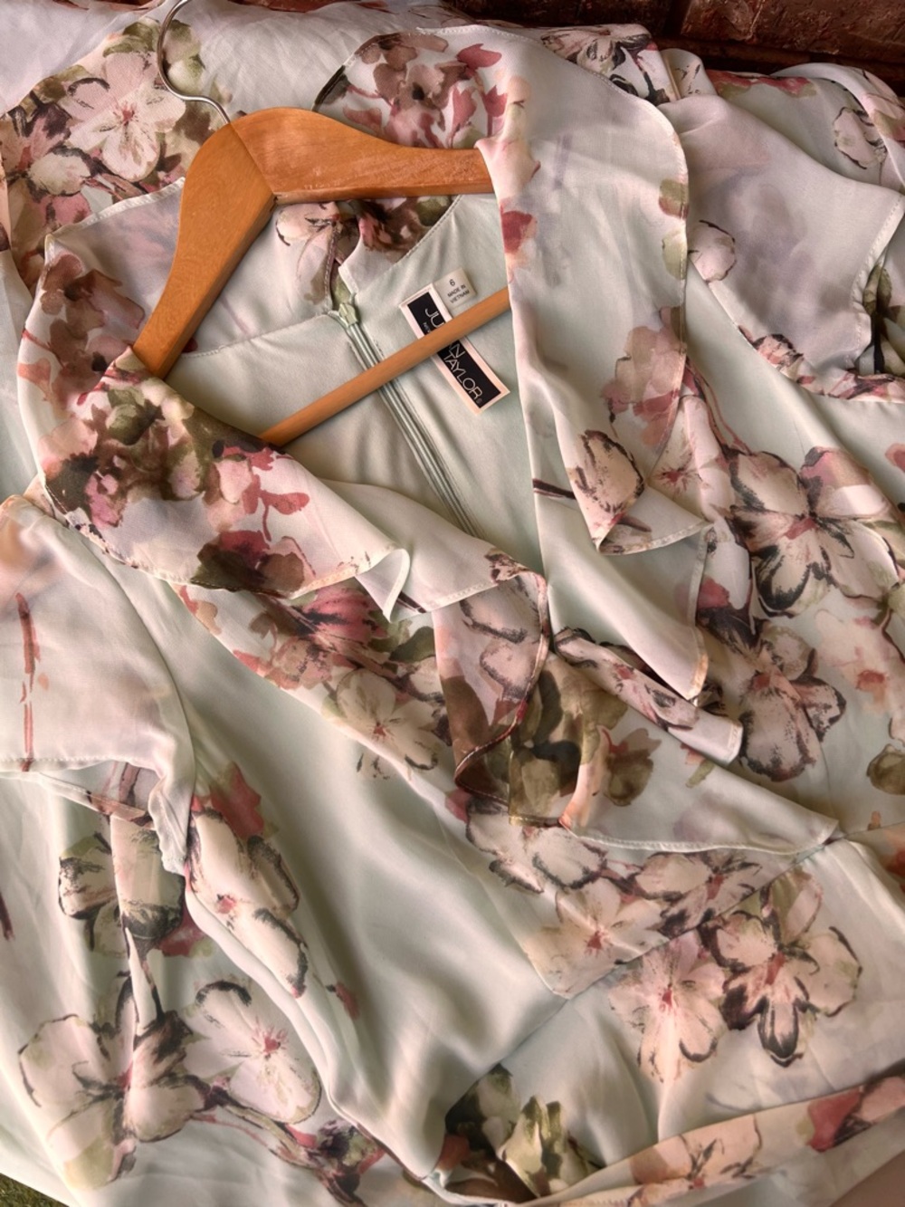Wrap Dress - Picture 4 of 8